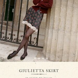Doen Giulietta Skirt - Black with Cream Lace
